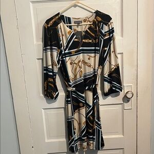 Luxology Black, Cream, and Gold Long Sleeve Dress